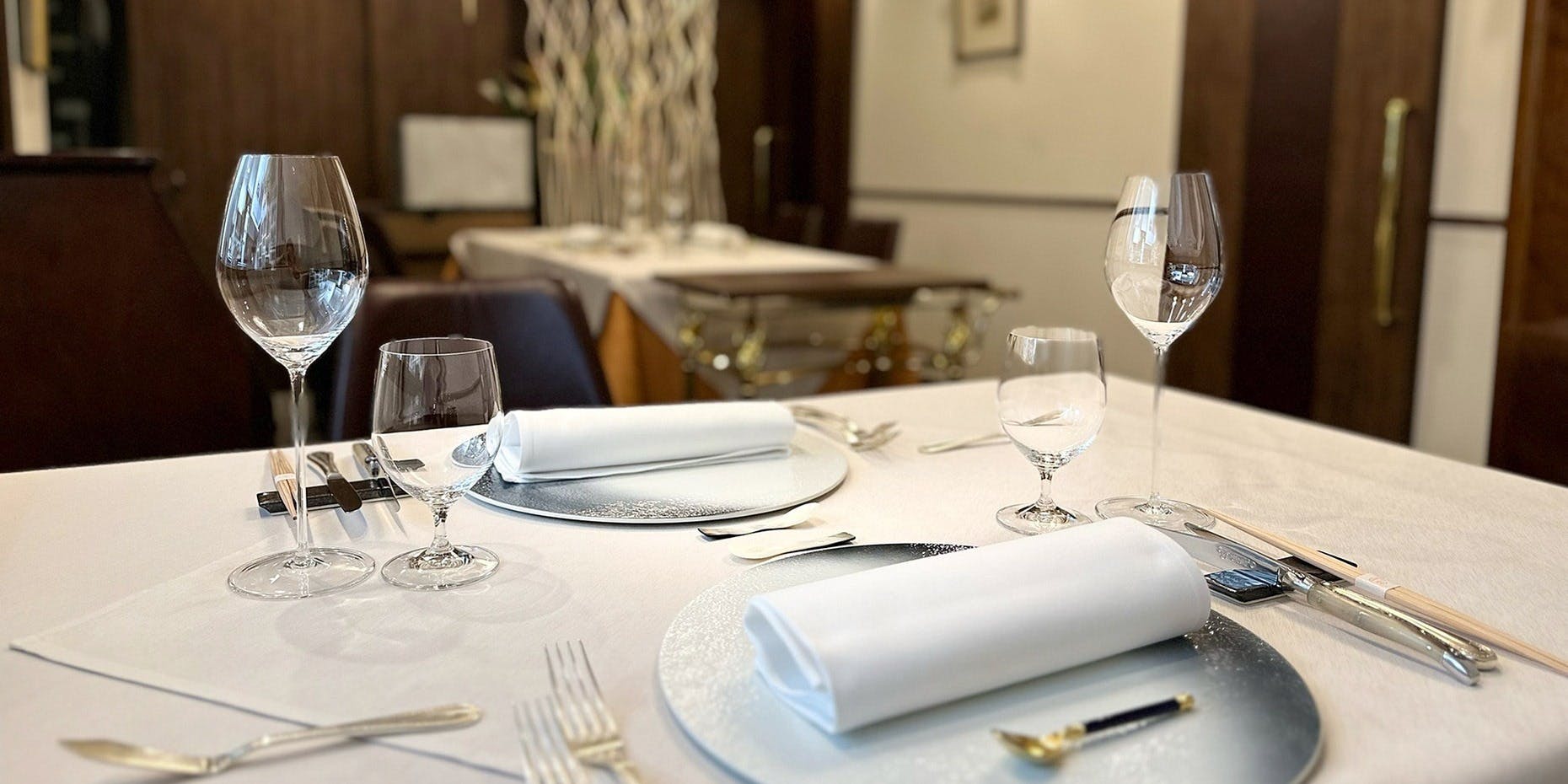 神戸牛炉釜炭焼ステーキ銀座一宮（【旧店名】但馬牛倶楽部炉釜炭焼ステーキ 一宮）