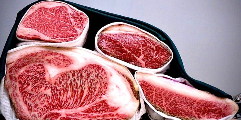 神戸牛炉釜炭焼ステーキ銀座一宮 (コウベギュウロカマスミヤキステーキ