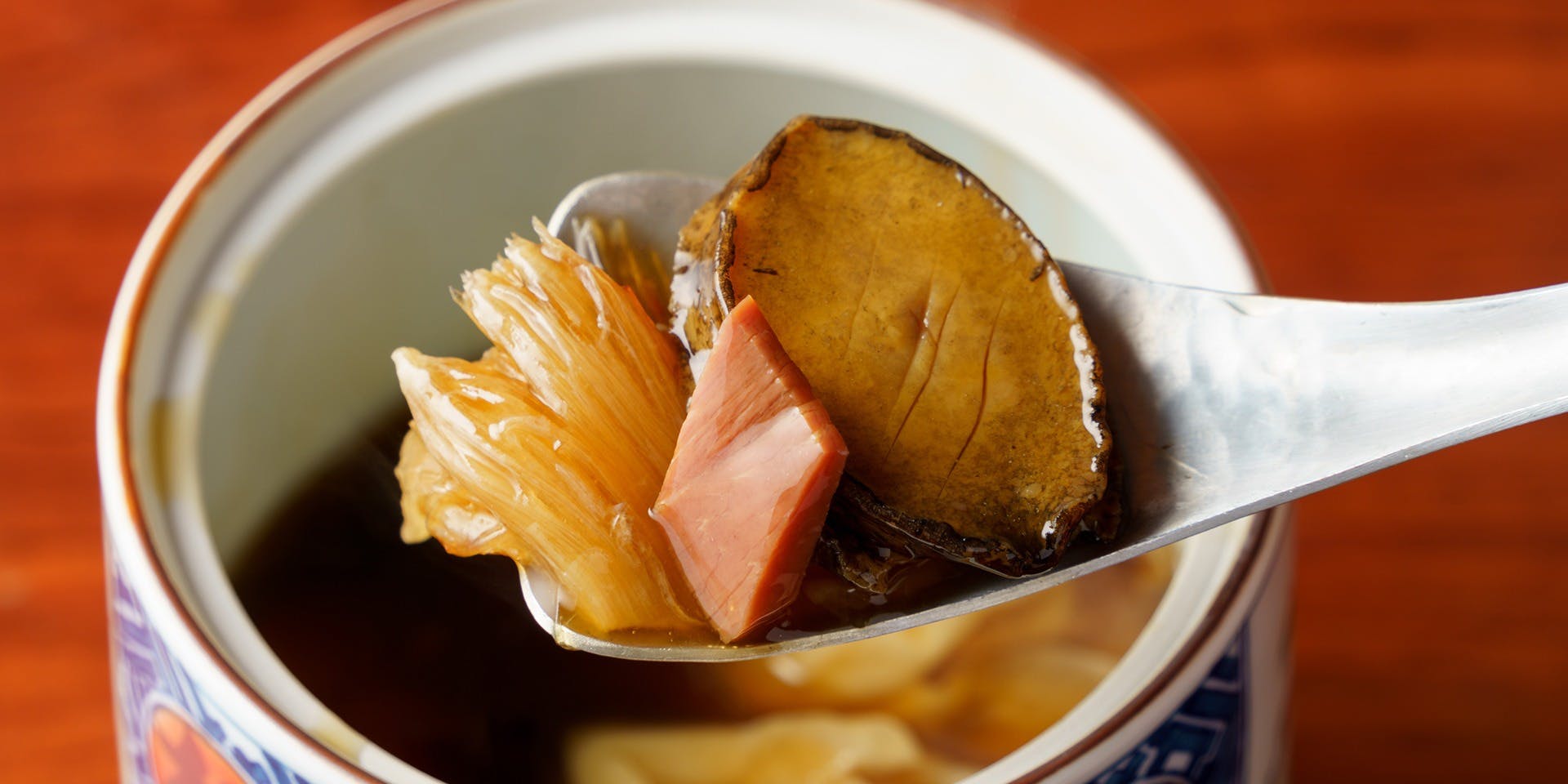 中華割烹 わらじん