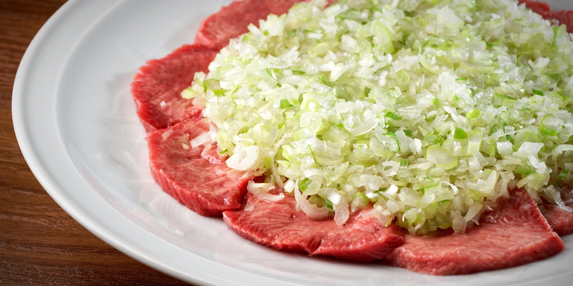 焼肉 丑輪（ウシミツ）