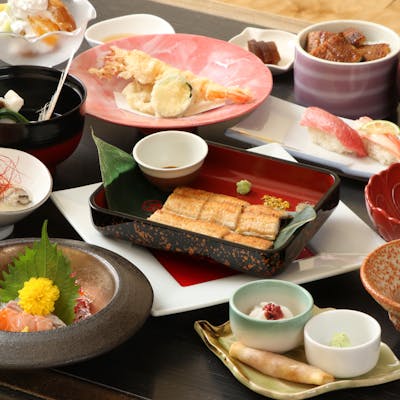 新鮮で上質な鰻を一年中ご提供