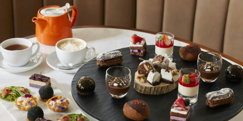 12月～【chocolate and strawberry afternoon tea】