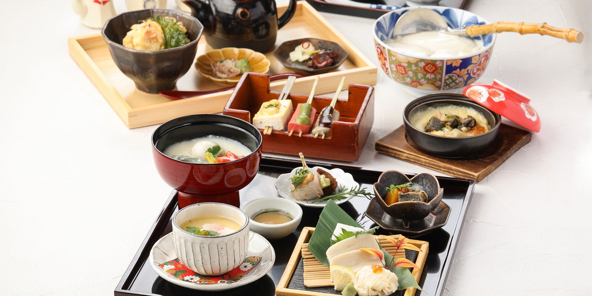 豆腐料理と吟醸せいろ蒸し 八かく庵 名古屋セントラルタワーズ店（はっかくあん）