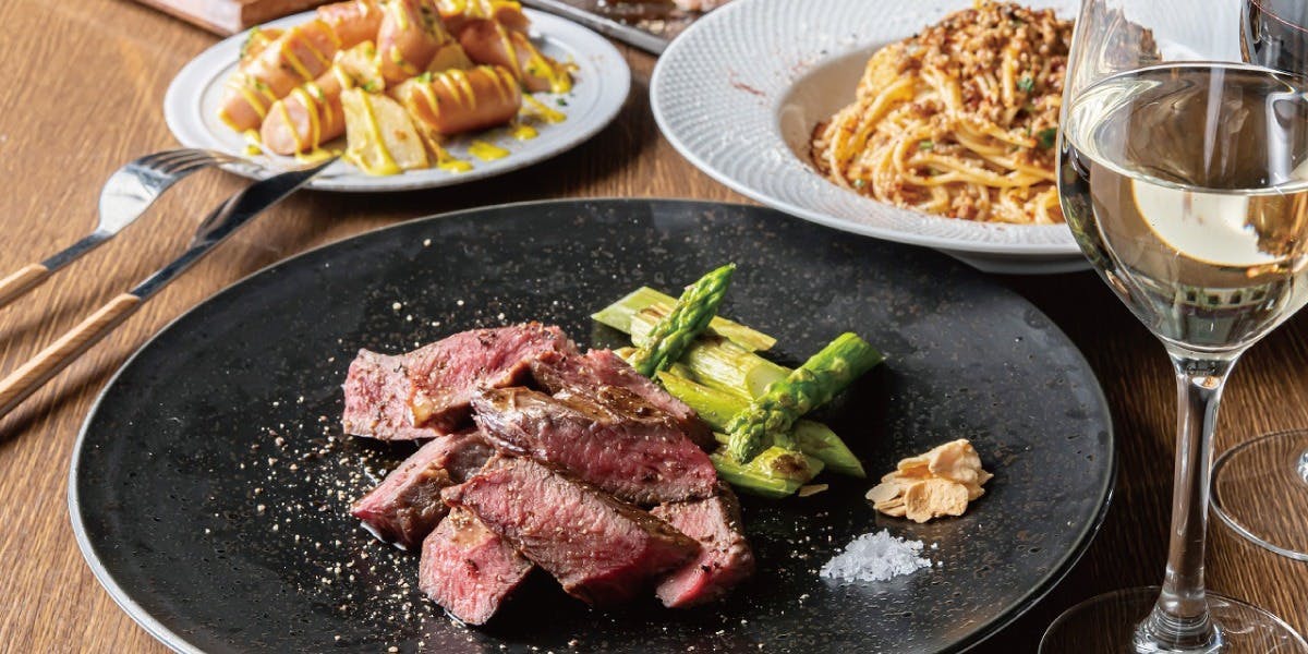 Madre ハーブとスパイス料理のワイン食堂（マドレ）