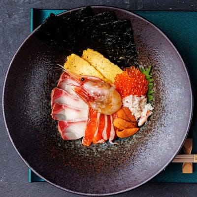 高級食材をリーズナブルに食べる【丼】
