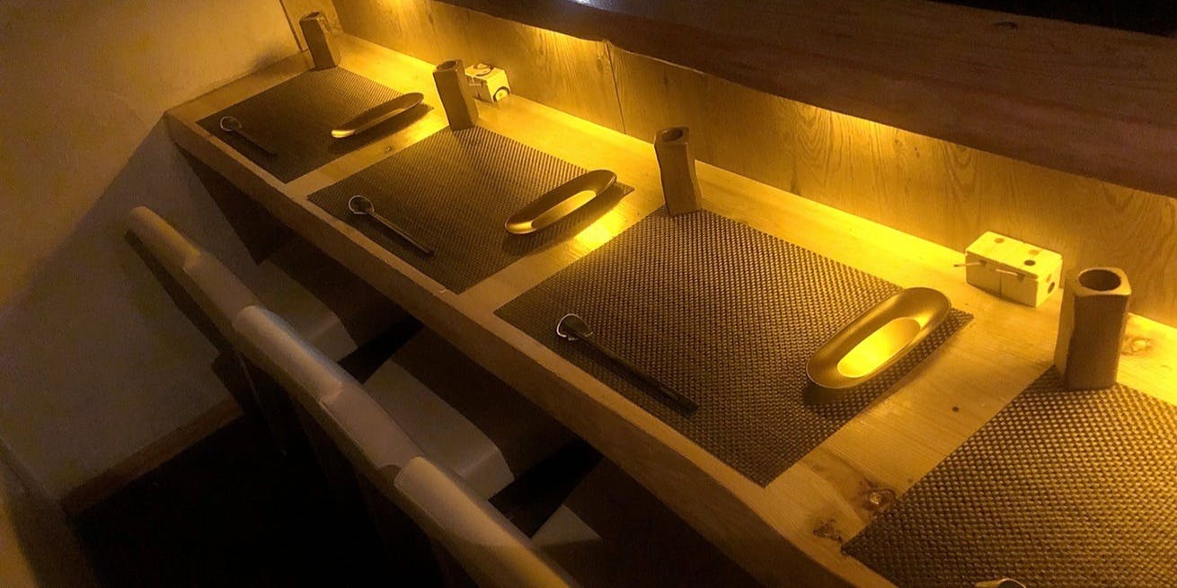 なか指 (ナカユビ) - 赤坂見附/牛タンしゃぶしゃぶとワイン