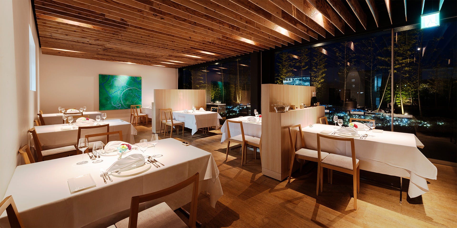 薪焼と鉄板焼き フォレスト（薪焼と鉄板焼き FOREST）