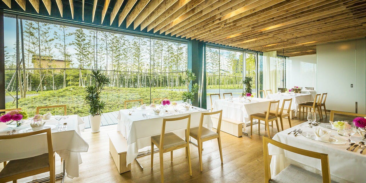 薪焼と鉄板焼き フォレスト（薪焼と鉄板焼き FOREST）