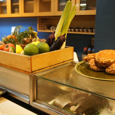 毎朝仕入れる新鮮食材