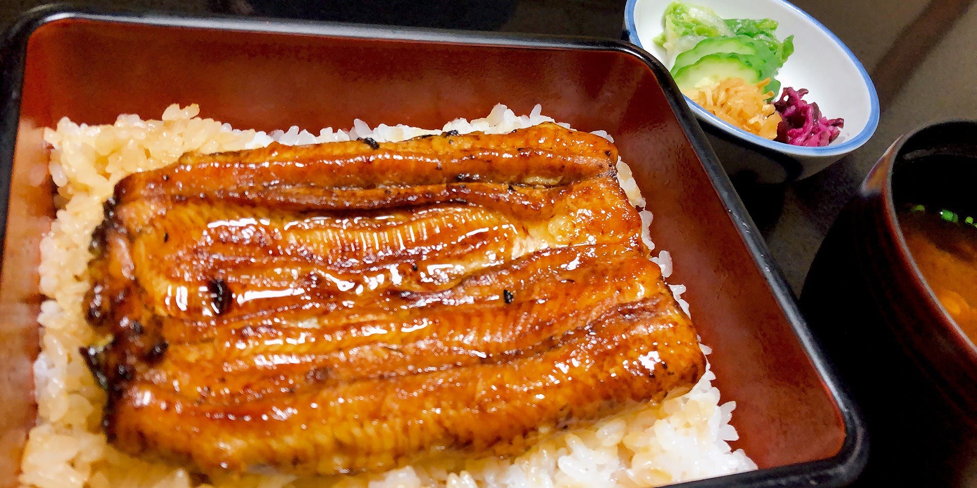 高嶋家（たかしまや）