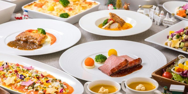 【選べるメイン付き　平日ブッフェ】月替わりメニューが食べ放題＋ソフトドリンクフリー（90分制）