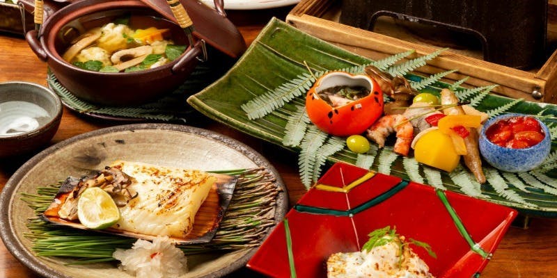 【霜月の厳選コース】コッペガニ、小柱いくら御飯、牛ステーキなど全9品