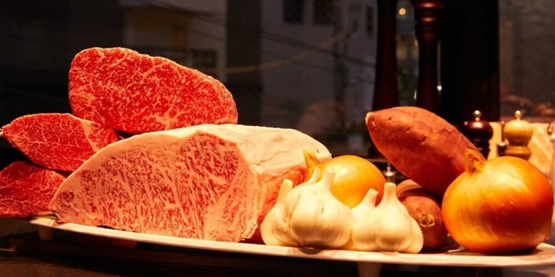 【Xmas2025】サプライズ演出世界三大珍味日本三大珍味をかけ合わせたクリスマスコース