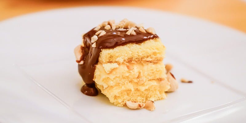 アドゥエパッシ（A due passi）