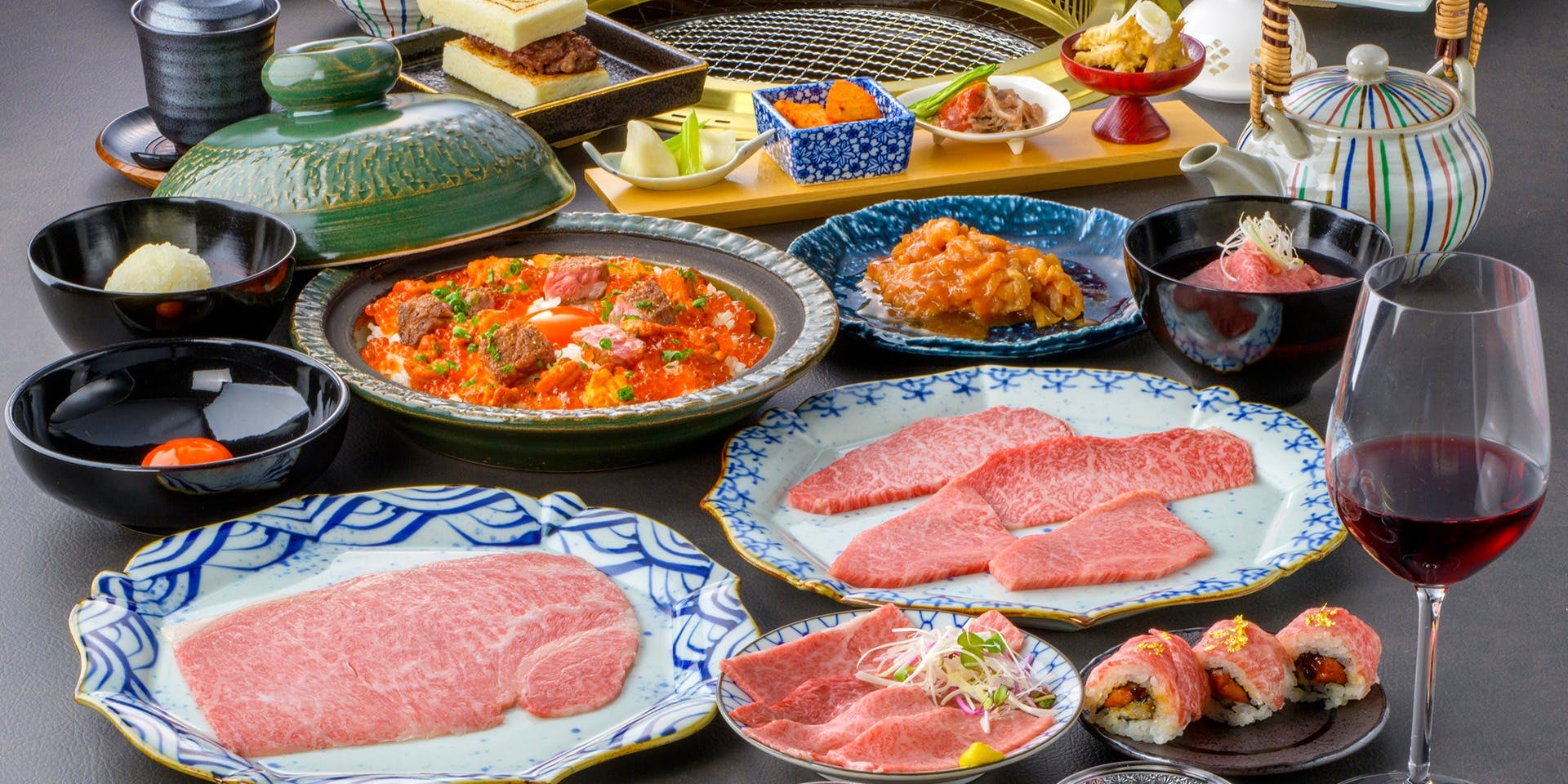 焼肉会席 ともじ