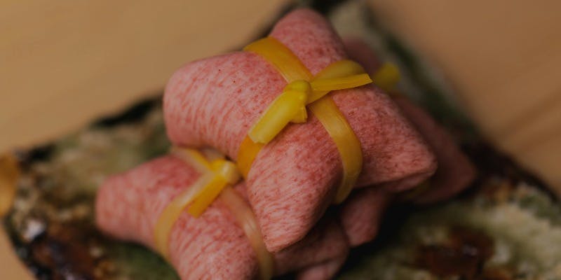 炭火焼肉 うしざか