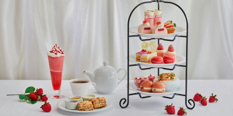 【苺を存分に楽しめる】ストロベリーアフタヌーンティー＋TWG Teaを含む2時間カフェフリー（12/26～2/28）