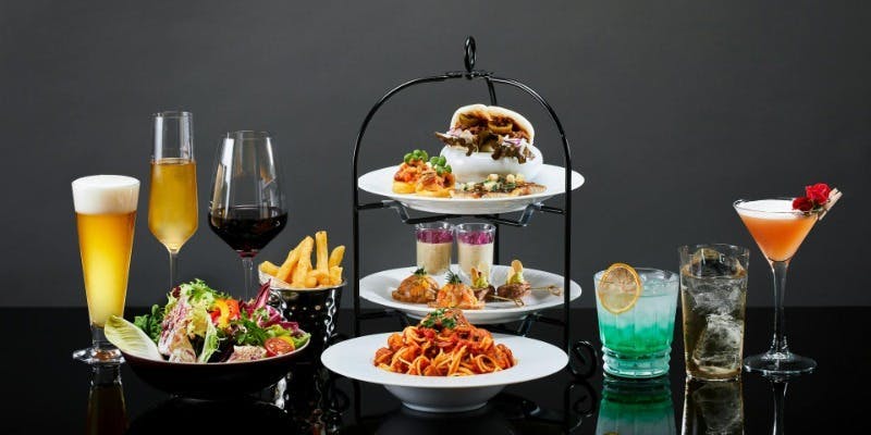 CAFE & BAR Alloar�^�����C�[�X�g�T�C�h�z�e���D��