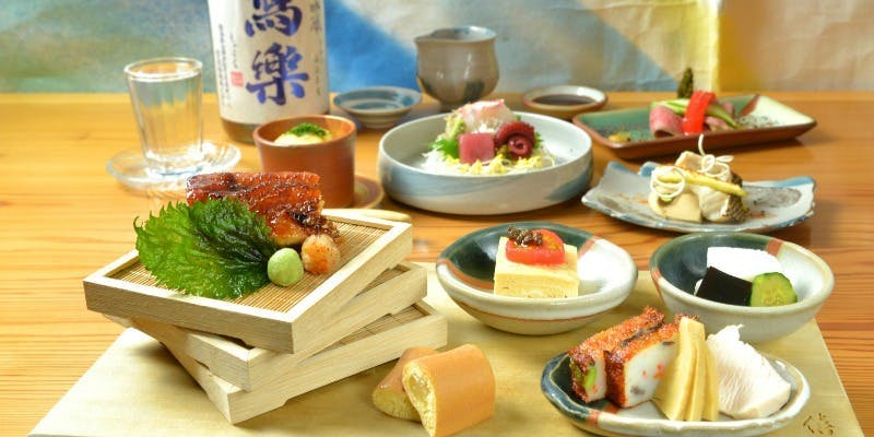 【貸切・着席コース プランC】　料理10品＋飲み放題 2.5h　10名～40名