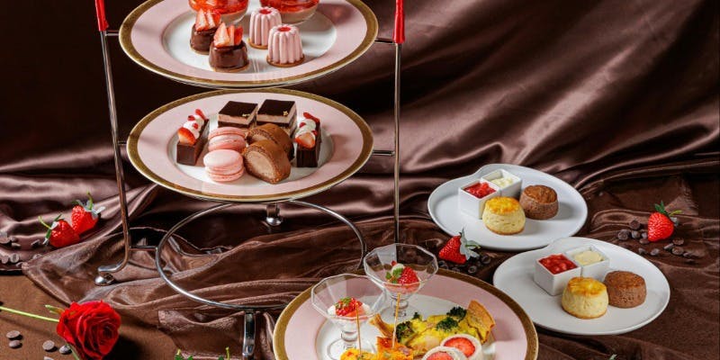 アフタヌーンティ―【ストロベリー＆ショコラ】（2026年1月4日～2月28日迄）