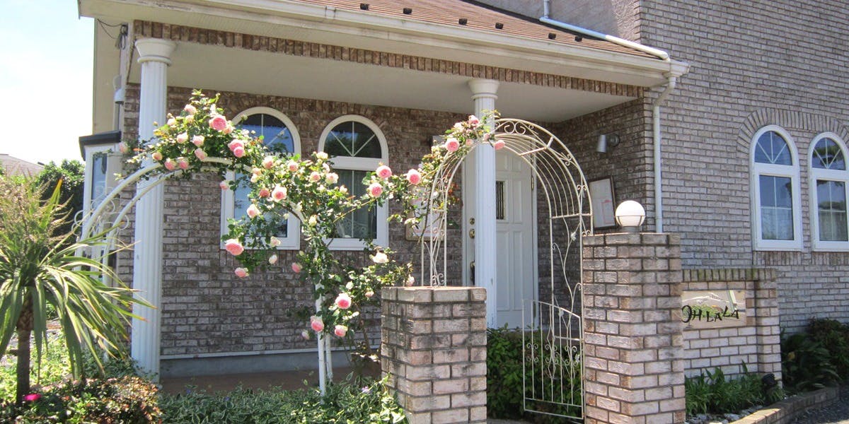 フレンチレストラン　オ・ラ・ラ