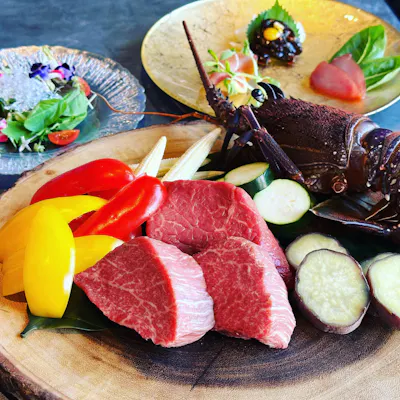 お料理に合うこだわりのワイン