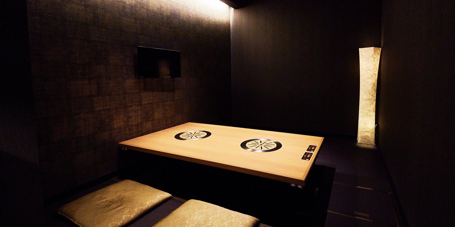 やきにく九 西麻布本店