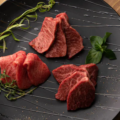 最高級のお肉に舌鼓