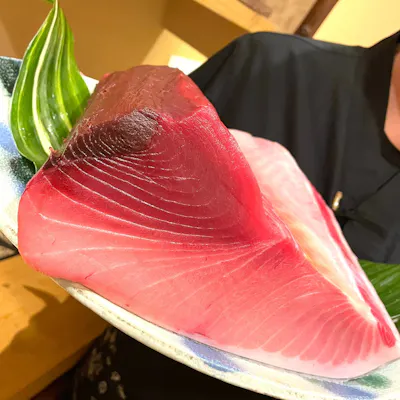 天然本鮪、旬の天然魚などの最上の食材