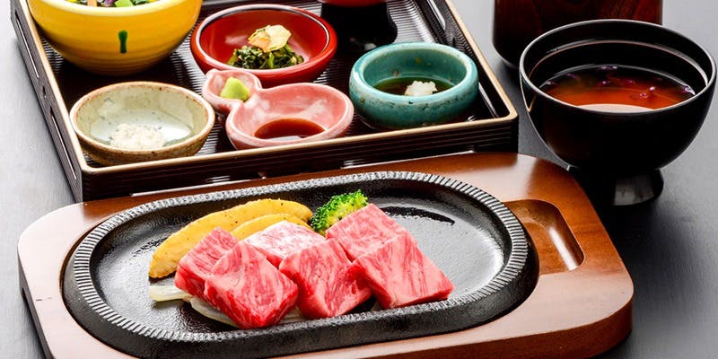 上杉伯爵邸（うえすぎはくしゃくてい）