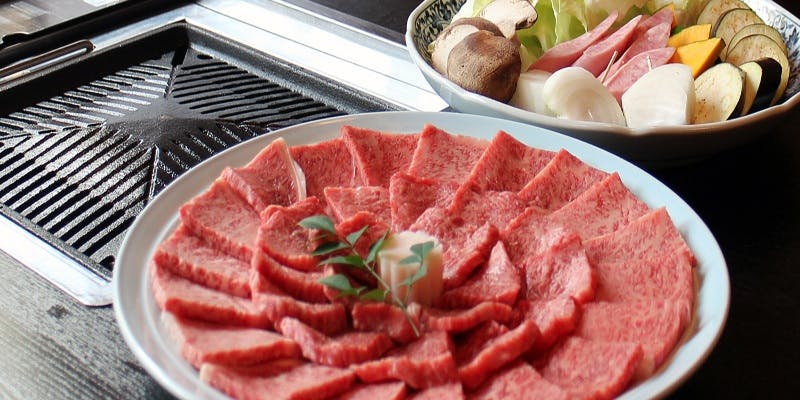 【焼肉】飛鳥 あすか：特選ロース ・赤身モモ肉