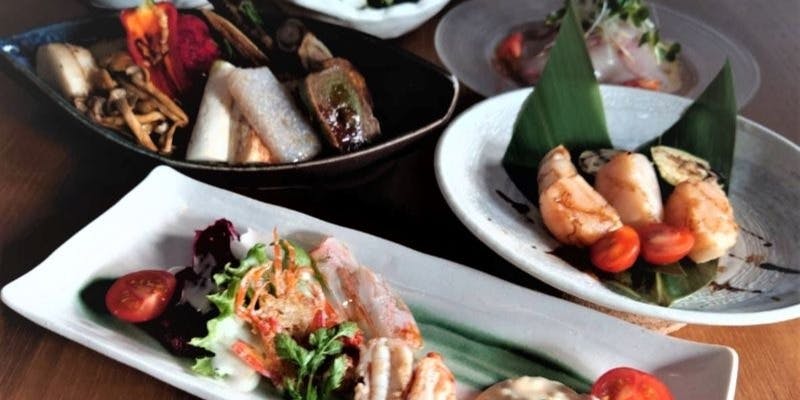 【魚貝を楽しむシーフードコース】本日オススメ海鮮の3種盛り合わせを含む全6品