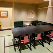 舞鶴館