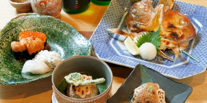 【特選コース 】鰻の炭火焼き、近江牛のステーキなど旬の食材を堪能