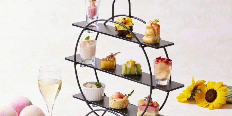 VMG CAFE ��i��كe���X Kudan Kaikan Terrace