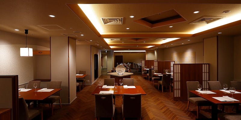 新宿なだ万賓館 ／ 天ぷら処 萬助 蕎麦 おでん - 画像1