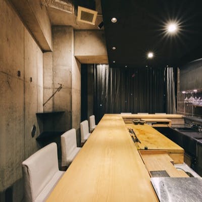 カウンターならではの空間を愉しむ