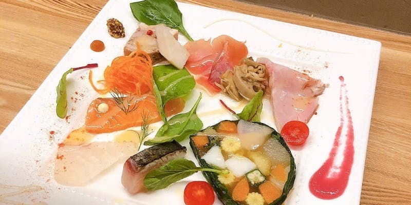 【充実の全8品　Nami 特製のディナーコース】