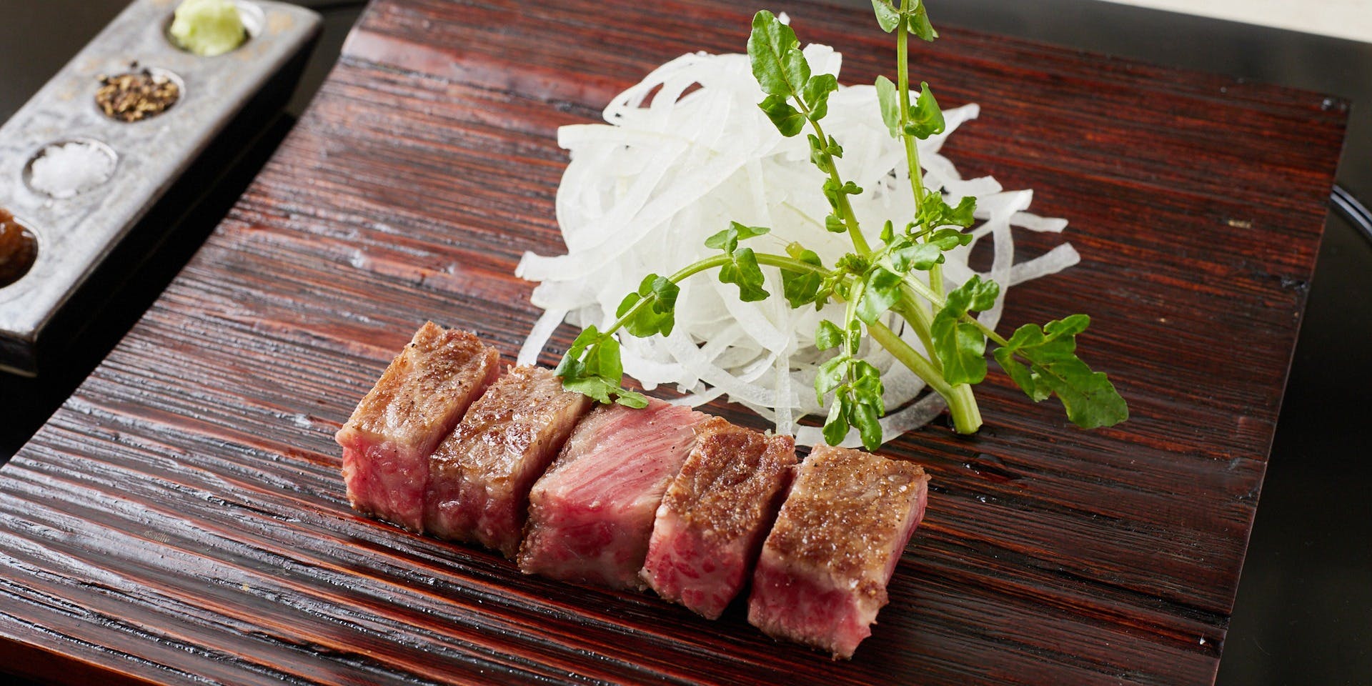 鉄板焼き GINZA sima（ギンザ シマ）