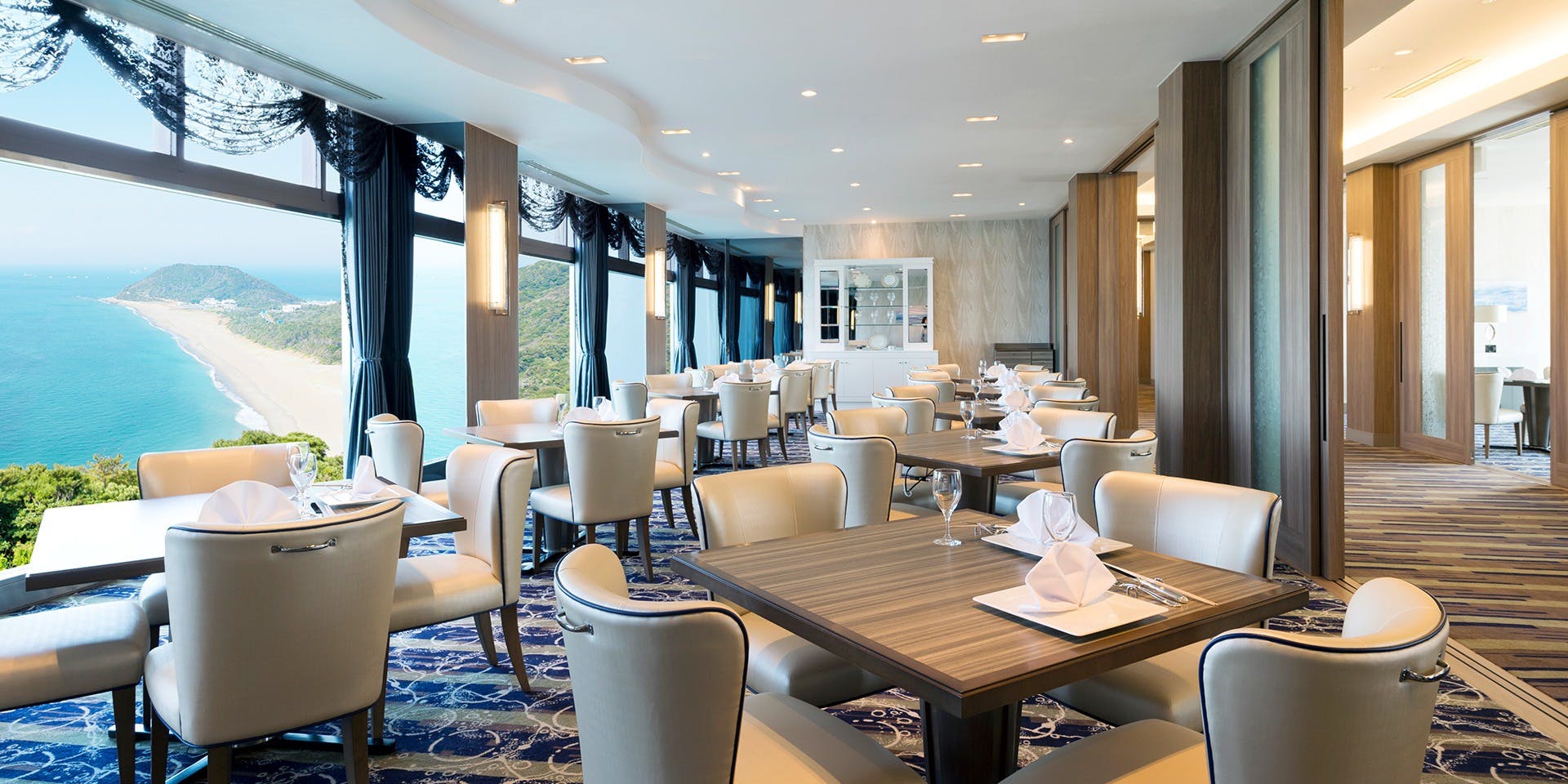 Main Dining TRIDENTE（メインダイニング トリデンテ） - 画像1