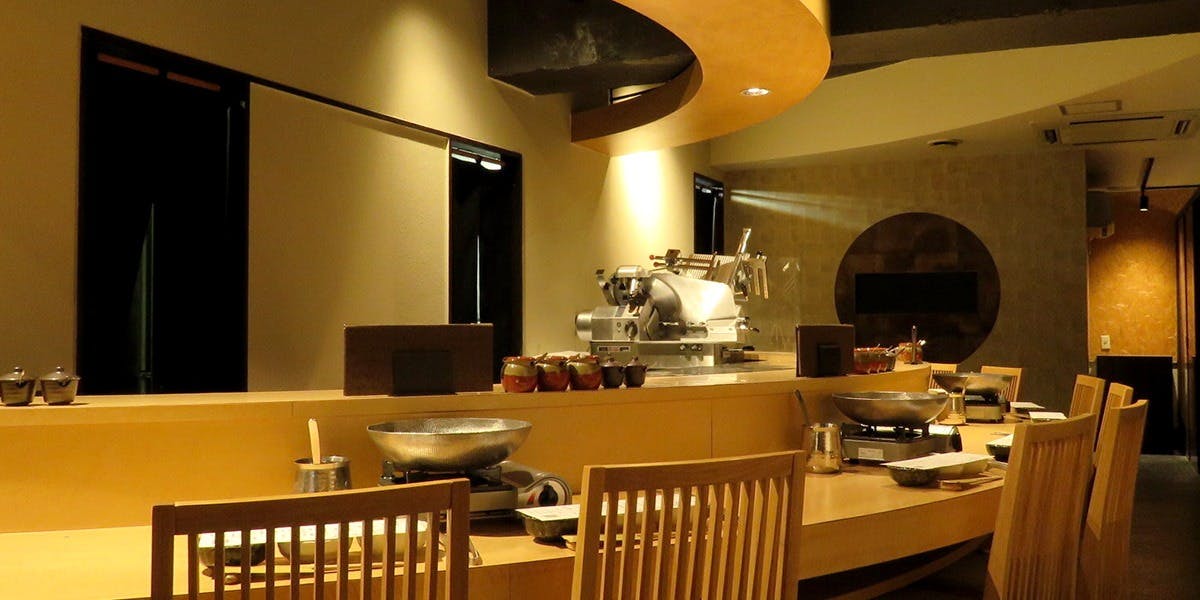 しゃぶ輝 新橋店 完全個室 黒毛和牛  すき焼き しゃぶしゃぶ専門店 - 画像3