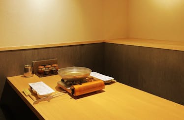 しゃぶ輝 新橋店 完全個室 黒毛和牛 すき焼き しゃぶしゃぶ専門店