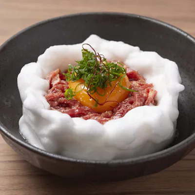 ふわとろ食感の新感覚!天使のツラミユッケ