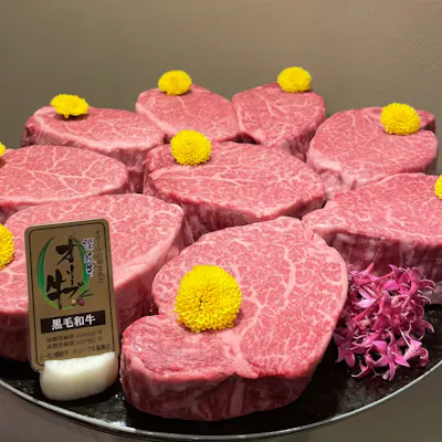 国産黒毛和牛A5ランク以上の上質肉