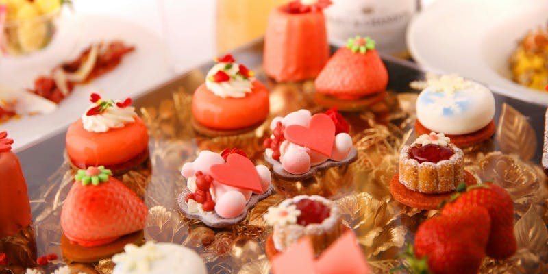 【アフタヌーンティー】前菜・パスタ・スイーツなどを堪能＋乾杯ドリンク＆カフェおかわり自由