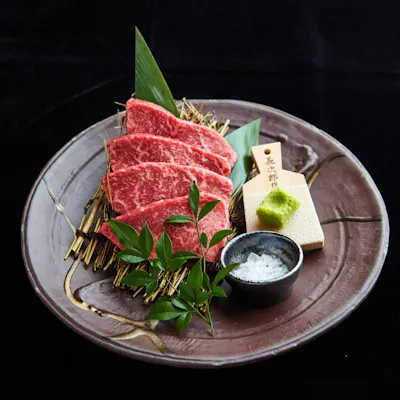 個室で堪能 国産和牛焼肉