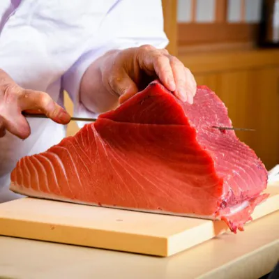 料理人・今井貴志ー思い出に残る感動的な料理でおもてなし