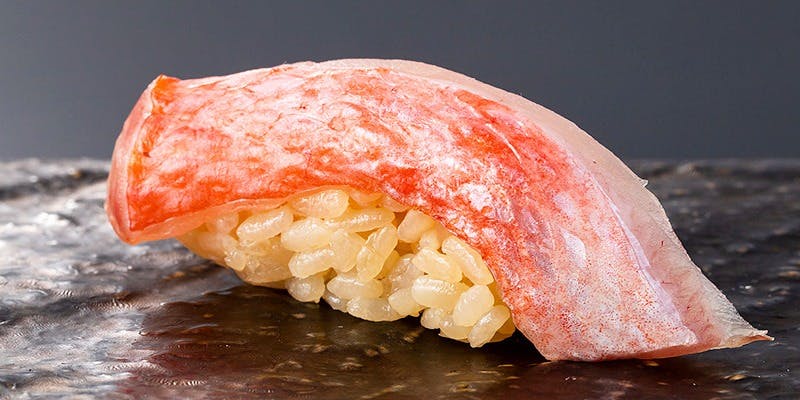 寿司と日本料理 新宿 よねがみ