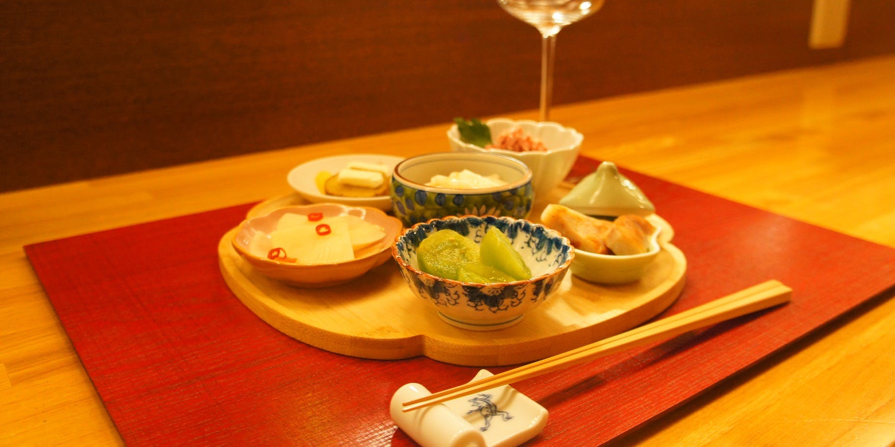 小山の酒場 Social SAKABA