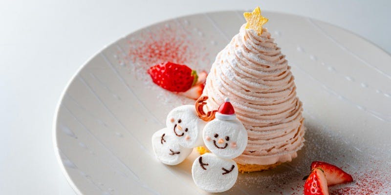 【Xmas2025】女性が喜ぶ、可愛いデザートを含めたクリスマス限定贅沢8品コース